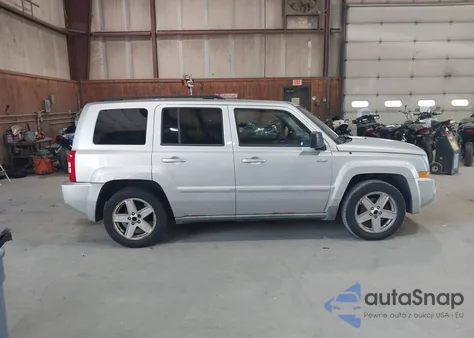 2010 Jeep Patriot Sport from USA, damaged, VIN 1J4NT1GA2AD625862